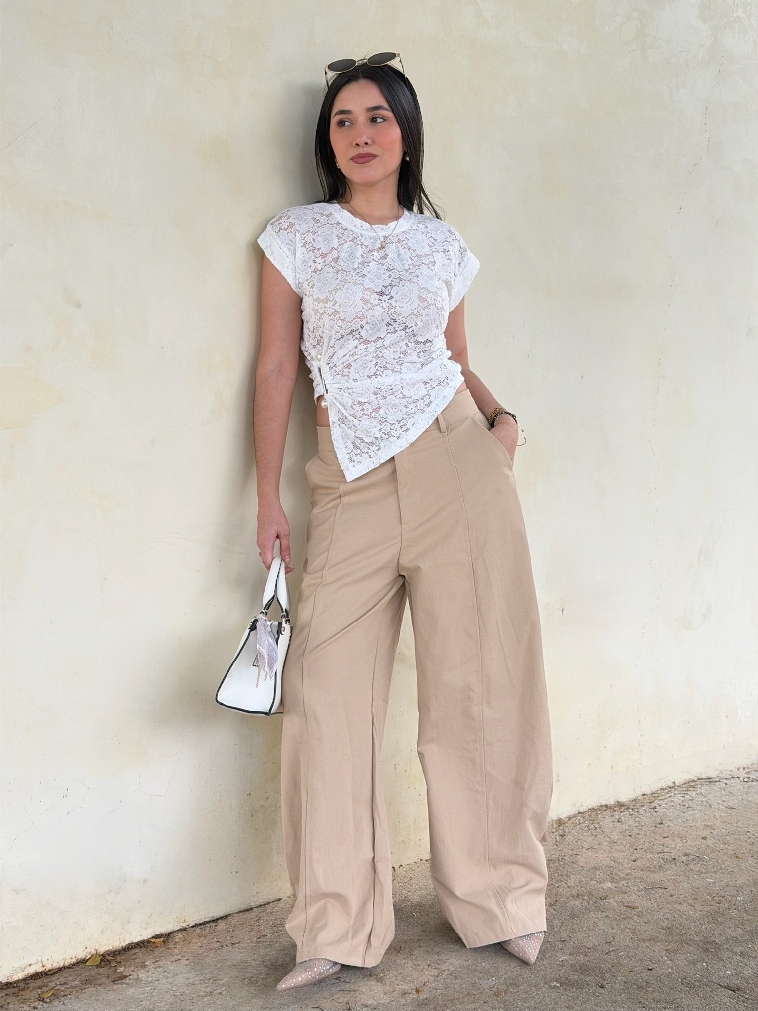 Top Camila
